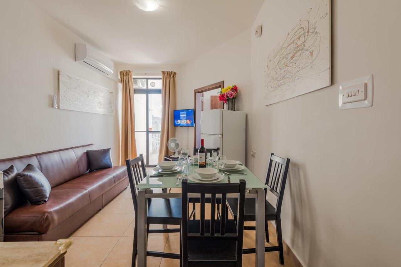 Seashells 2 Bedroom Apartment With Sunny Terrace With Stunning Sea Views - By Getawaysmalta St. Paul's Bay Luaran gambar